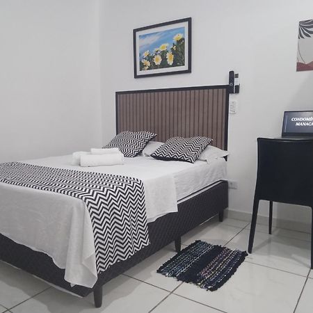 Loft7 Garagem Wifi Proximo Aparecida E Industrias Apartment Пиндамонянгаба Екстериор снимка